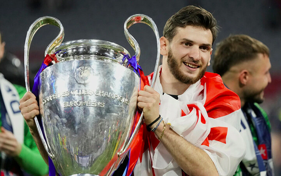 Власти Грузии поздравили Хвичу Кварацхелия с победой в Лиги чемпионов