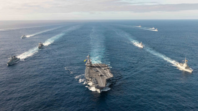 США отправили третий авианосец на Ближний Восток