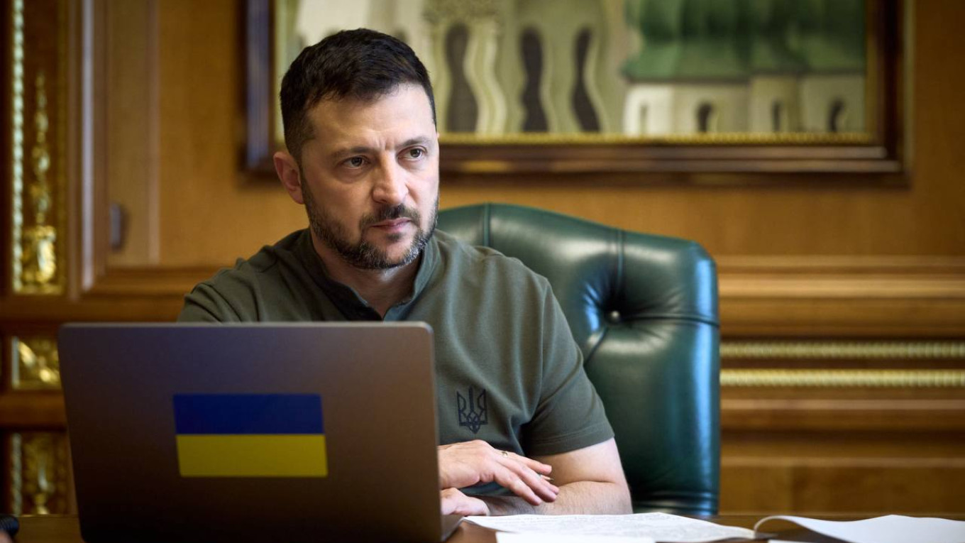 Украина ничего «не будет дарить» России ради сделки с Путиным - Зеленский