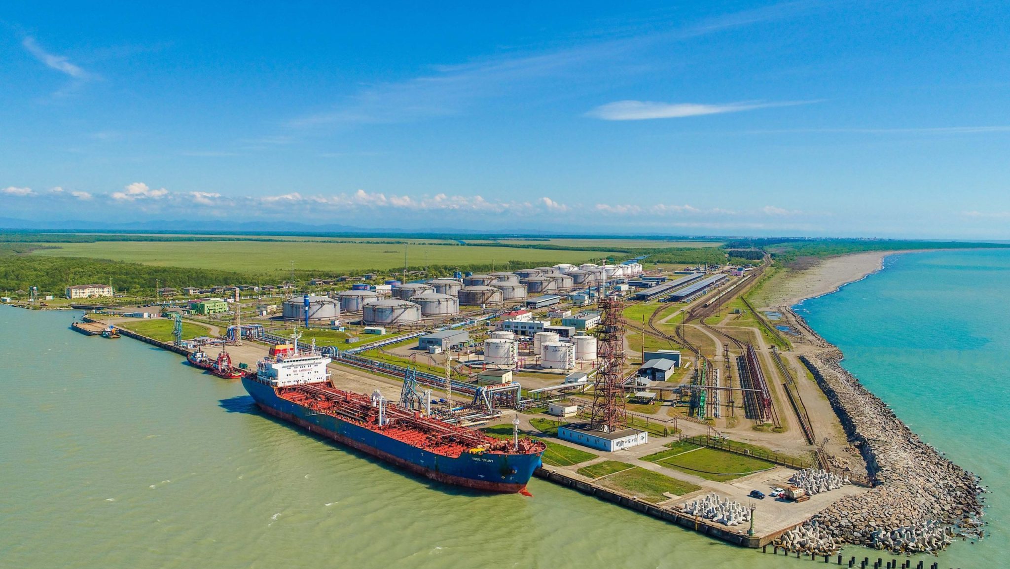 В порту Кулеви российская нефть была отгружена для временного хранения