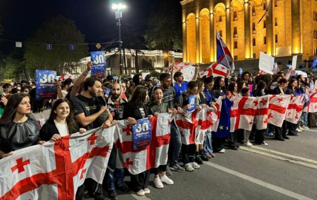 Уголовная ответственность за нарушения закона об акциях протеста распространится на несовершеннолетних