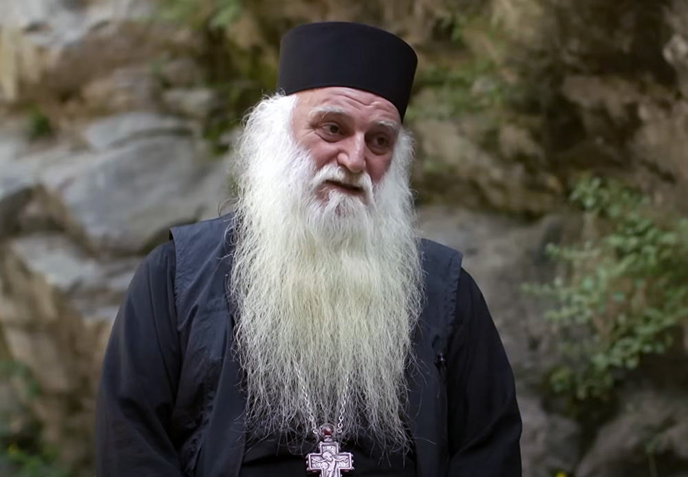 Архимандриту Дорофею (Курашвили) приостановлено право на священнослужение