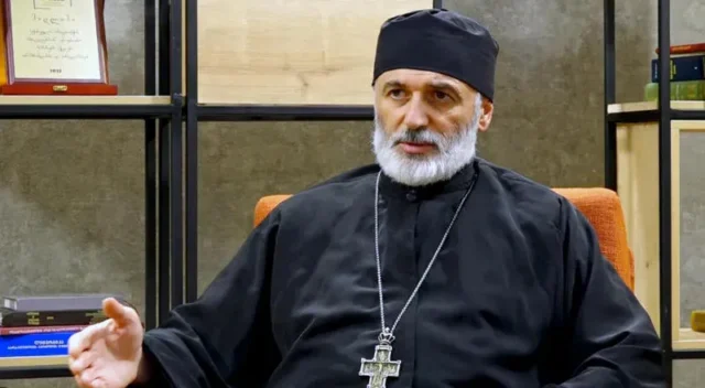 Вмешательство в выборы патриарха невозможно - протоиерей Андрия Джагмаидзе